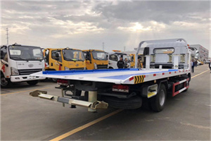 祥云汽车救援补胎